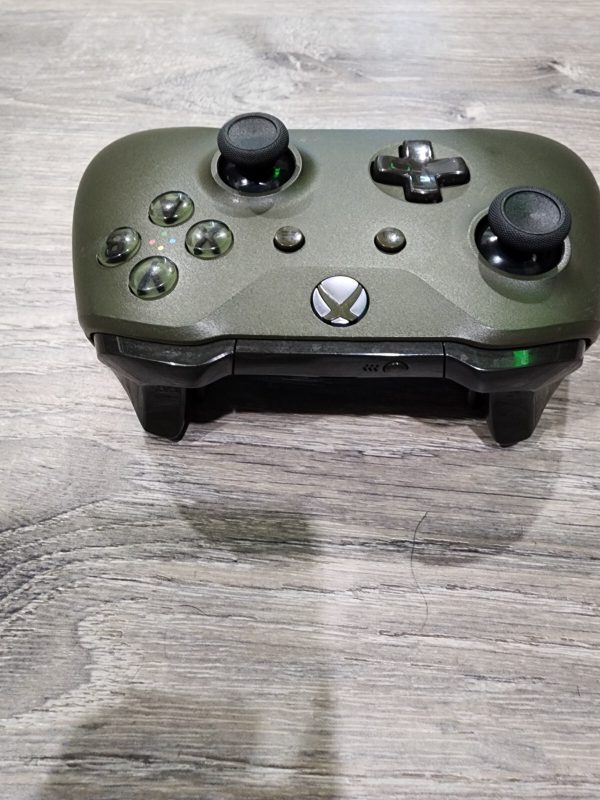 Microsoft Xbox One Wireless Controller – 1708 - Olive - No Drift- Tested Working - Image 4