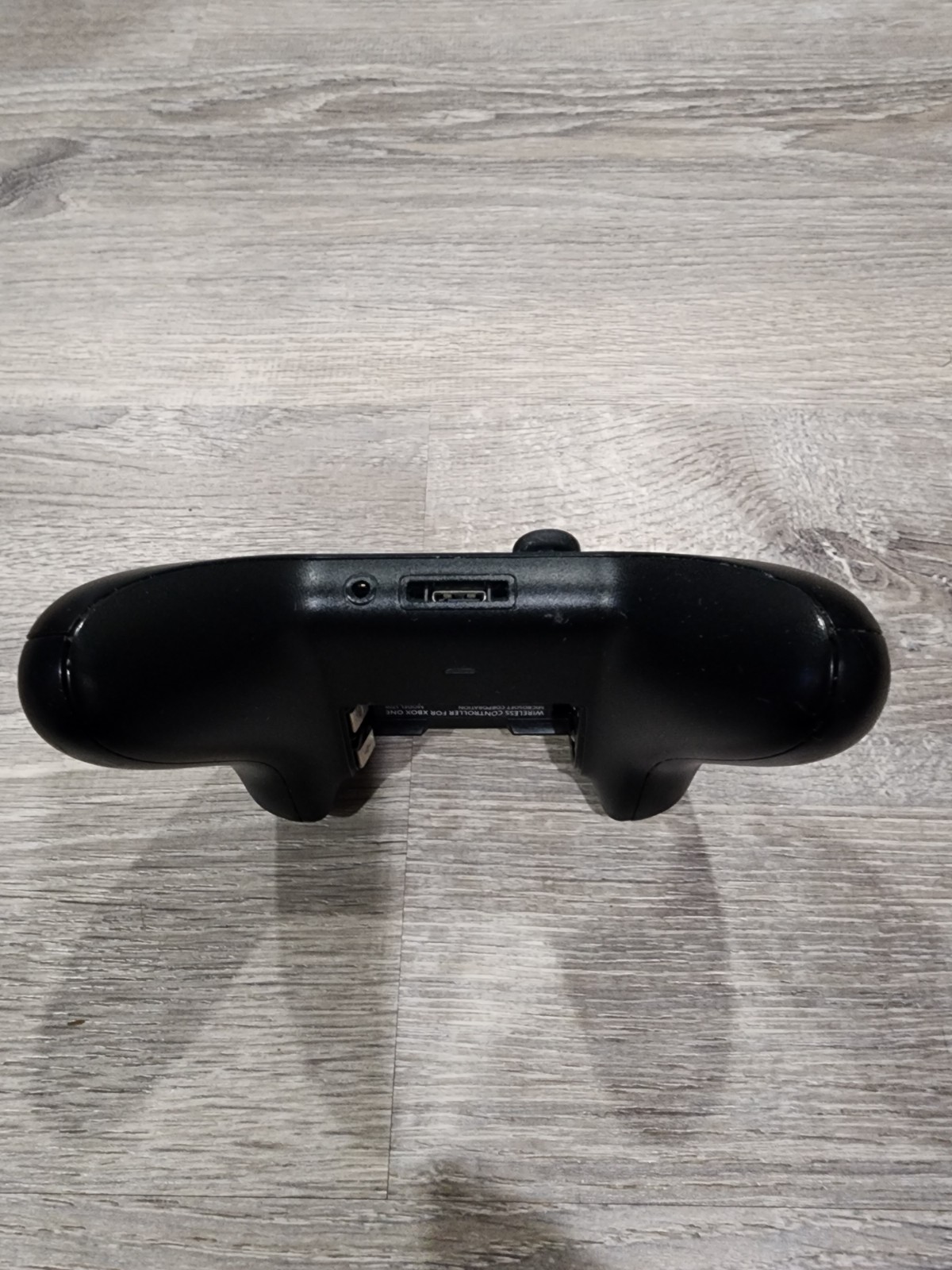 Microsoft Xbox One Wireless Controller – 1708 - Black- Tested Working - Image 6