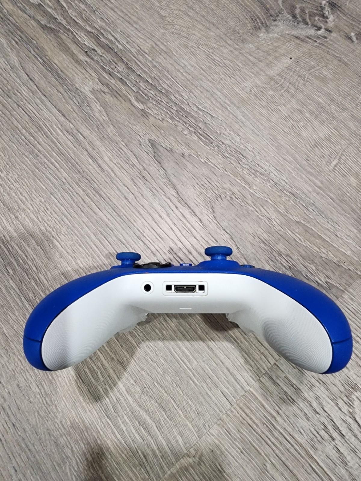 Microsoft Xbox One Controller – 1914 - Blue - Image 6