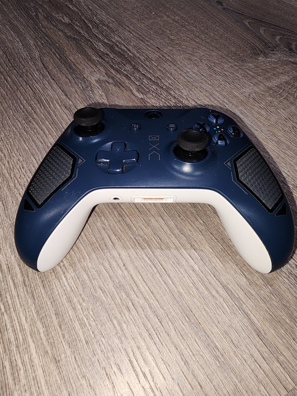 Microsoft Xbox One Wireless Controller – 1708 - Spec Ed - Tested Working - #691 - Image 4