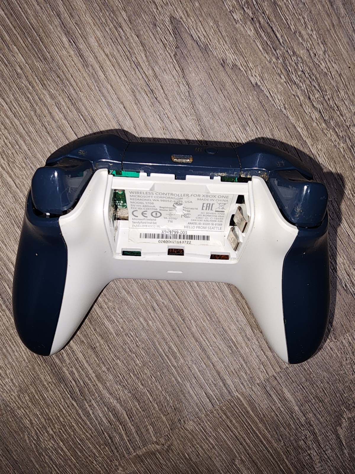 Microsoft Xbox One Wireless Controller – 1708 - Spec Ed - Tested Working - #691 - Image 7