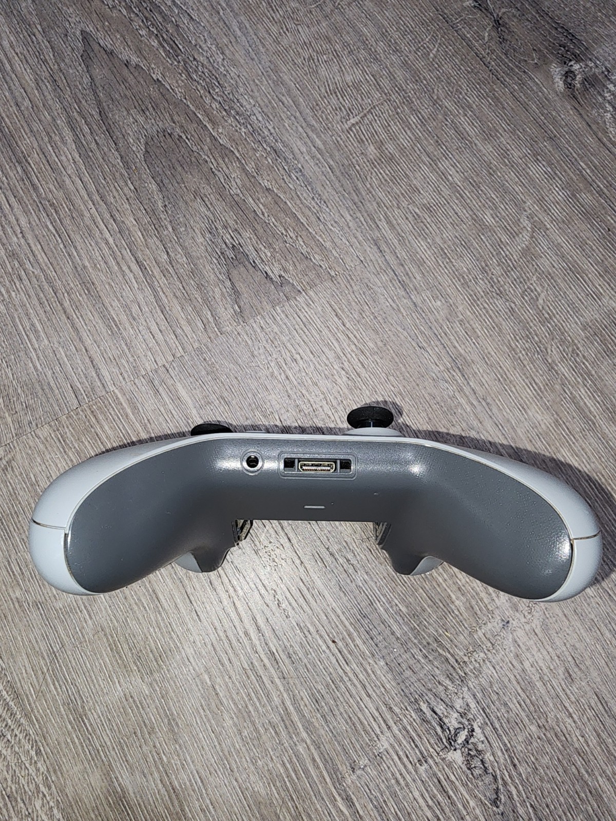 Microsoft Xbox One Wireless Controller – 1708 - Gray - Tested Working - #696 - Image 6