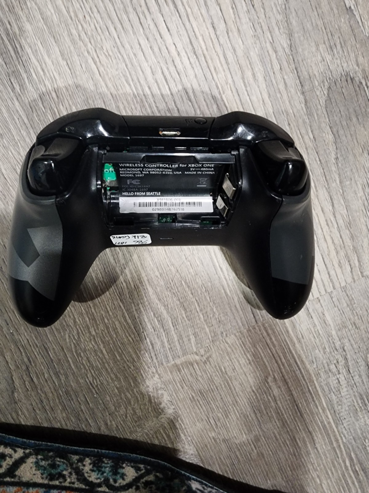 Microsoft Xbox One Wireless Controller – 1697 - Black Camo - Tested Working - Image 6